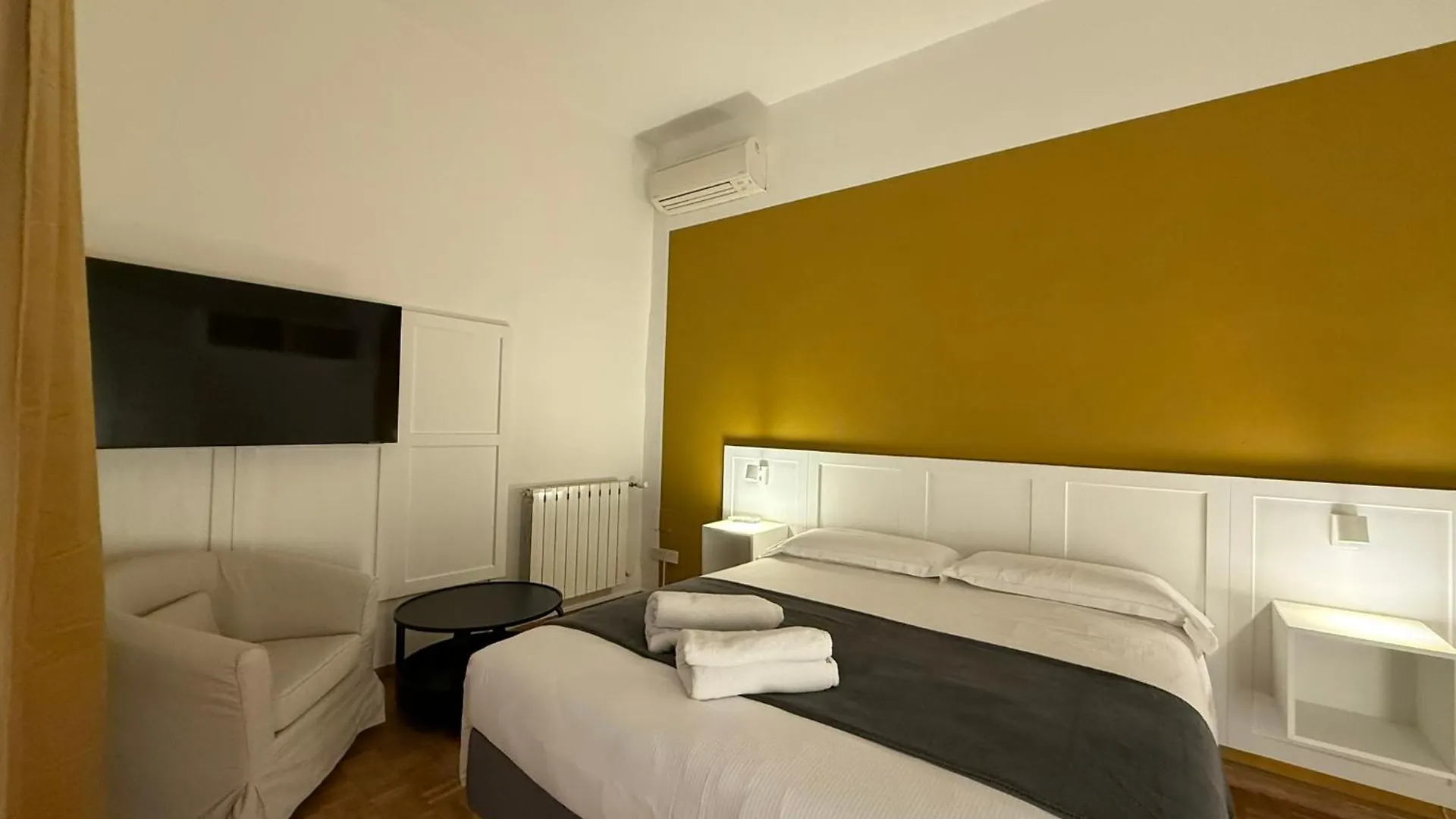 Yome - Your Home In Florence Apartment